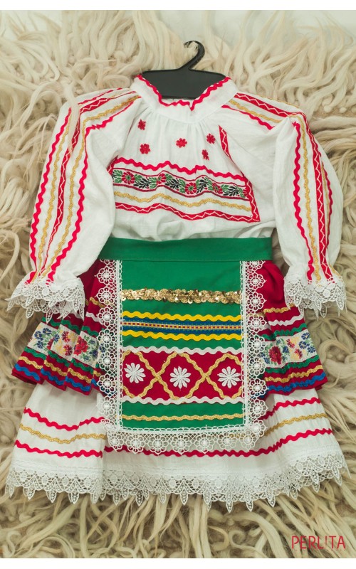 Бебешка носия за момиче 